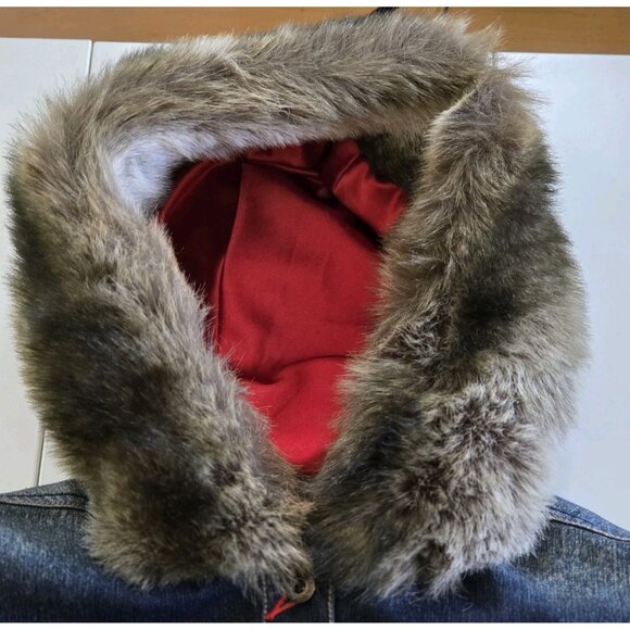 Vtg Ecko Red Jacket Women 14 Denim Faux Fur Hood No Pockets Lined Y2K Runs Small - Picture 13 of 16